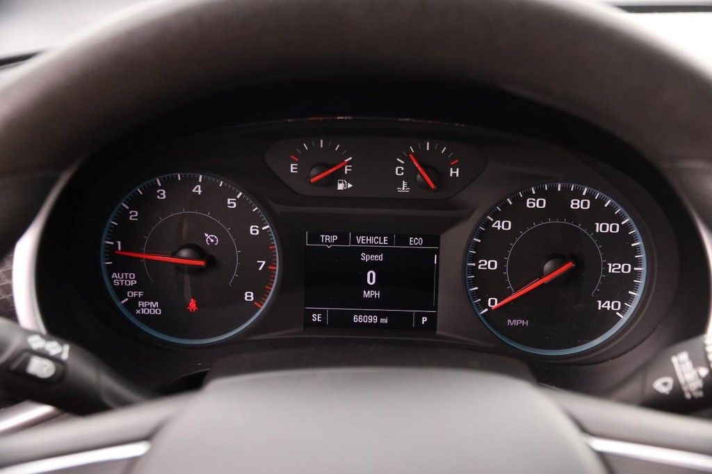 Chevrolet Malibu Vehicle Full-screen Gallery Image 14