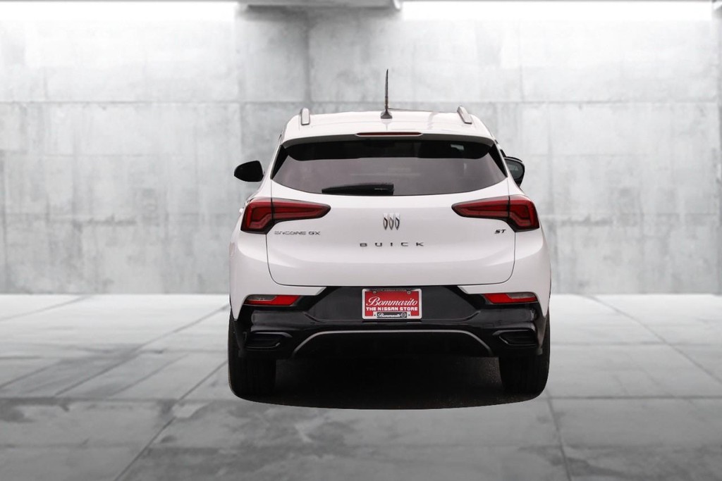 Buick Encore GX Vehicle Image 06