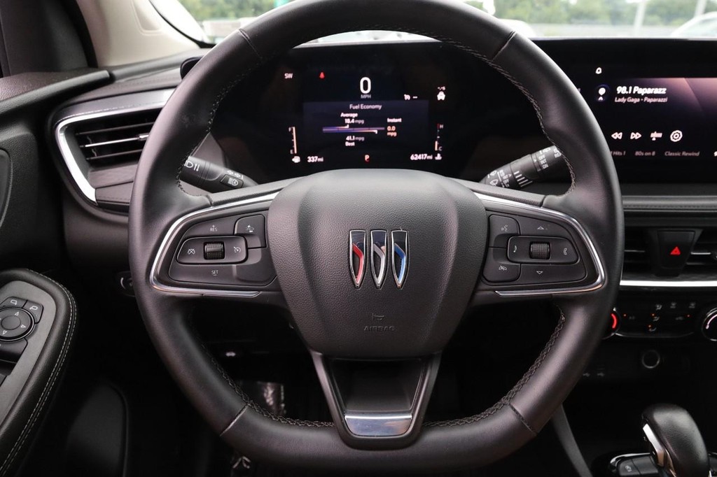 Buick Encore GX Vehicle Image 10