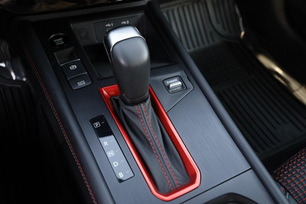 Nissan Kicks Vehicle Image 21