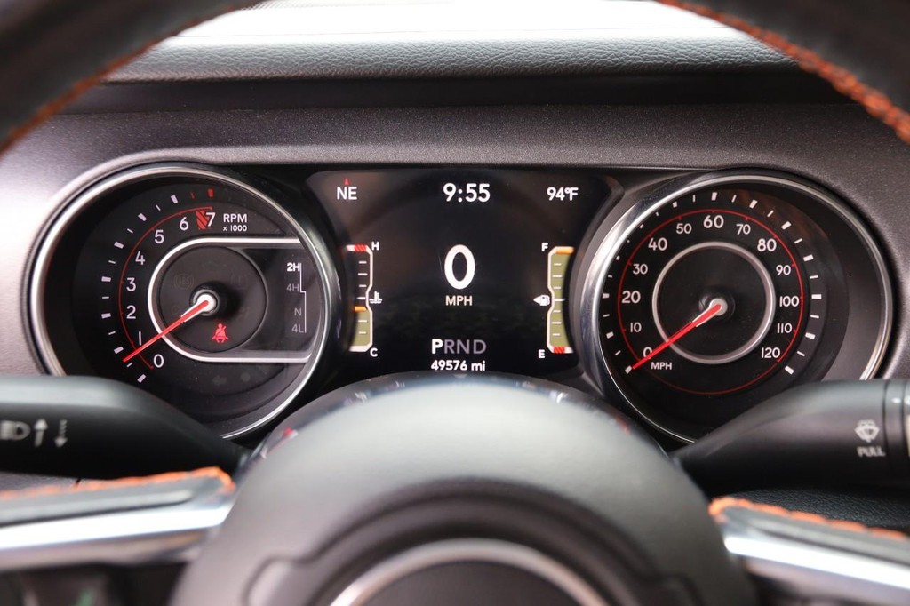 Jeep Gladiator Vehicle Image 13