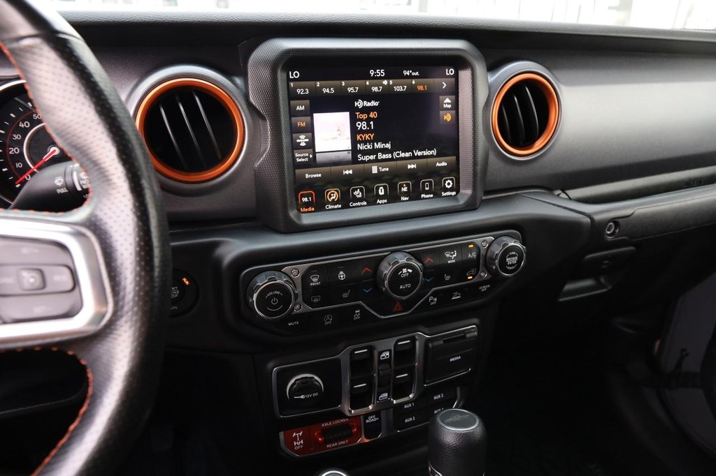 Jeep Gladiator Vehicle Image 15