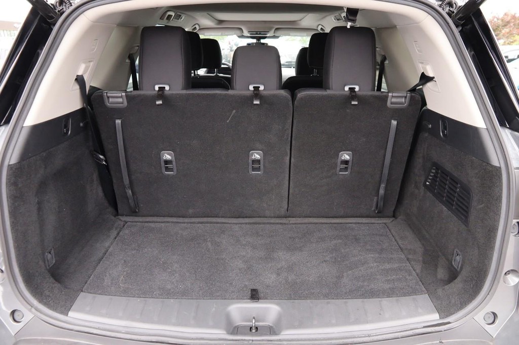 Nissan Pathfinder Vehicle Image 07
