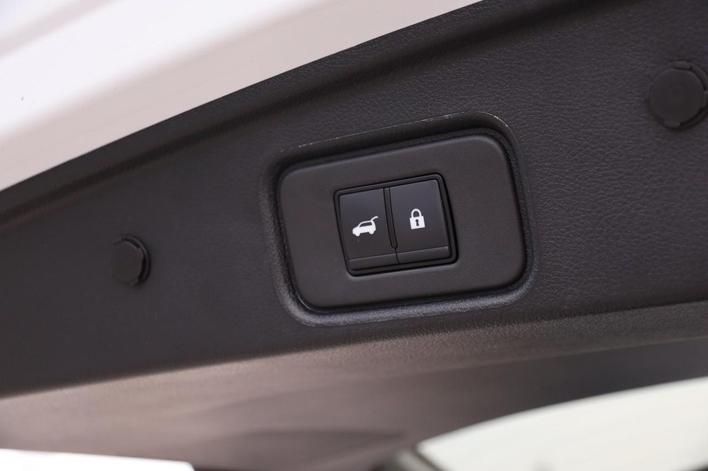 Nissan Pathfinder Vehicle Image 08