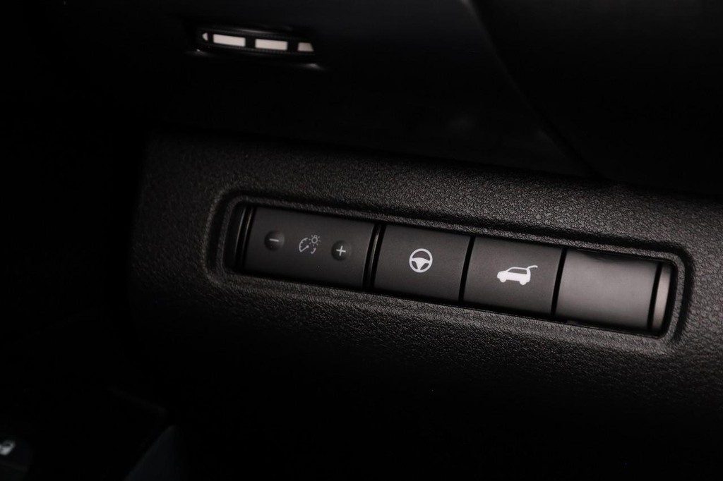 Nissan Pathfinder Vehicle Image 22