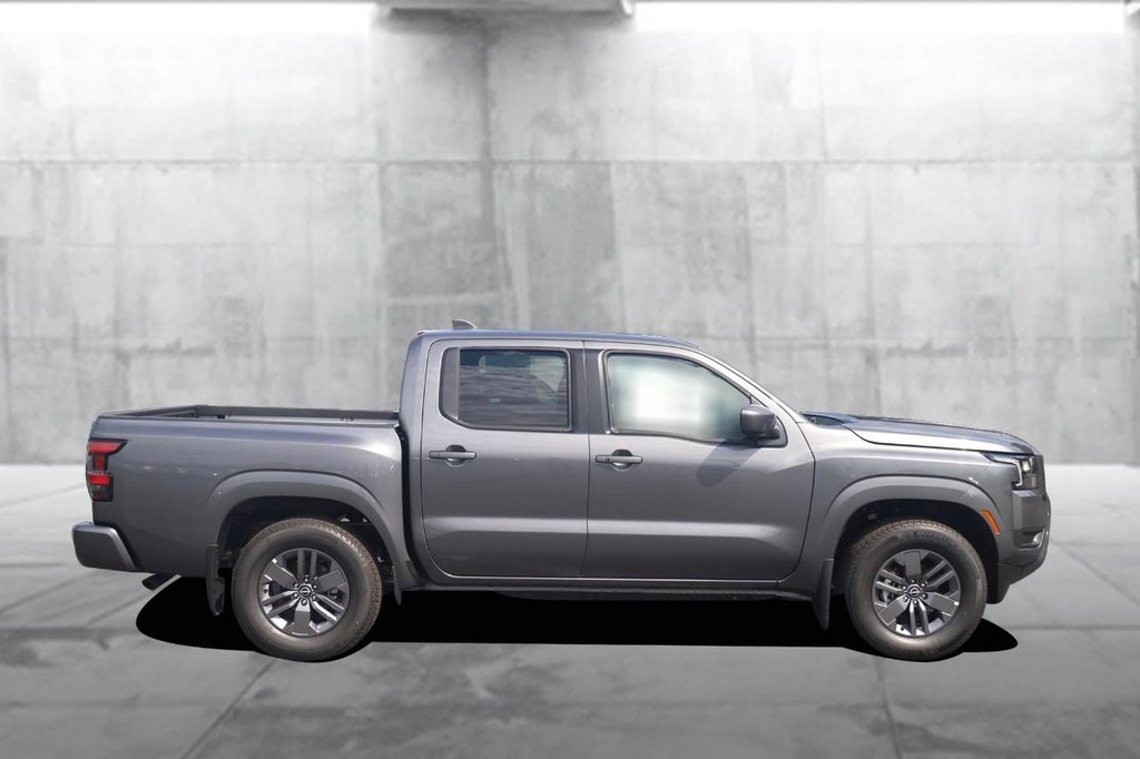 Nissan Frontier Vehicle Image 05