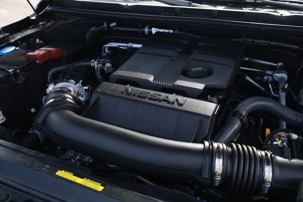 Nissan Frontier Vehicle Image 23