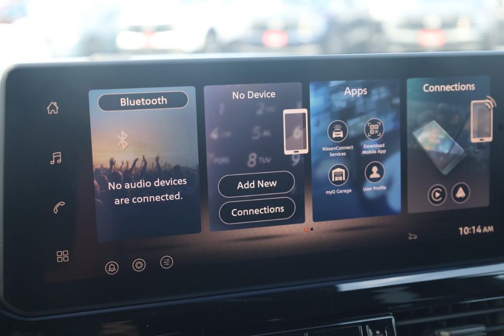 Nissan Pathfinder Vehicle Image 14