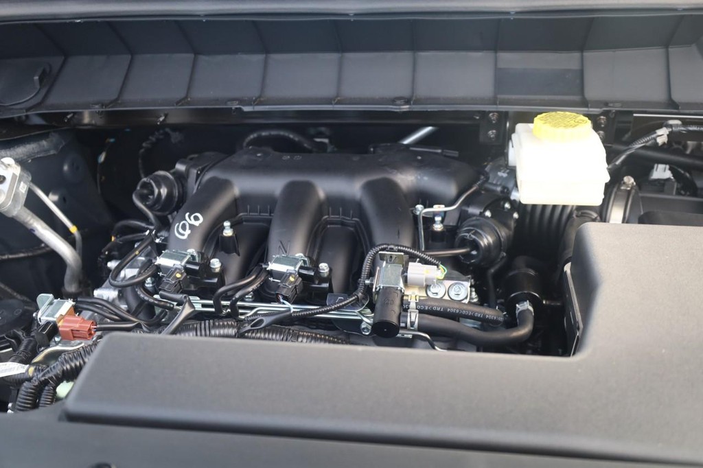Nissan Pathfinder Vehicle Image 27
