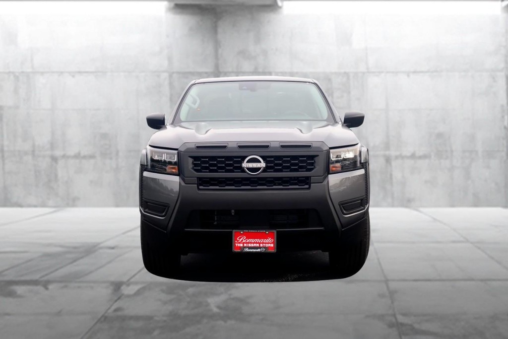 Nissan Frontier Vehicle Image 04