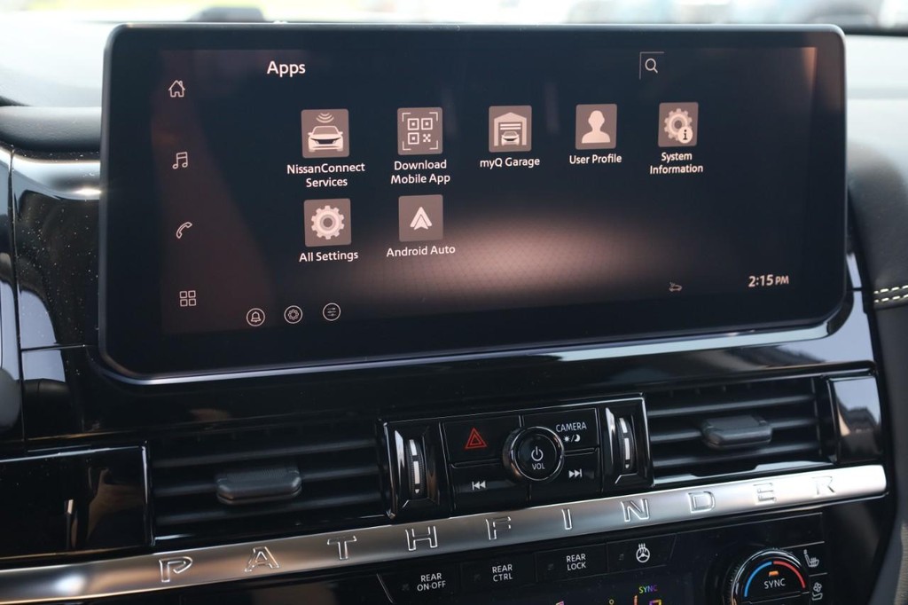 Nissan Pathfinder Vehicle Image 13