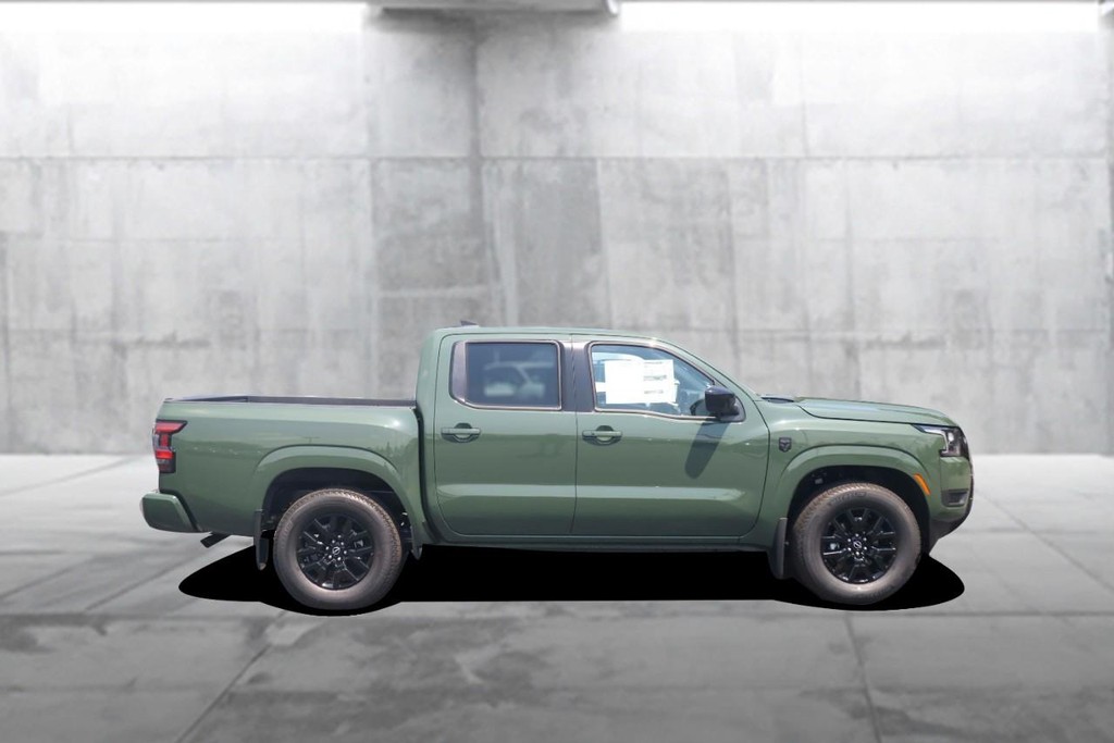 Nissan Frontier Vehicle Image 05