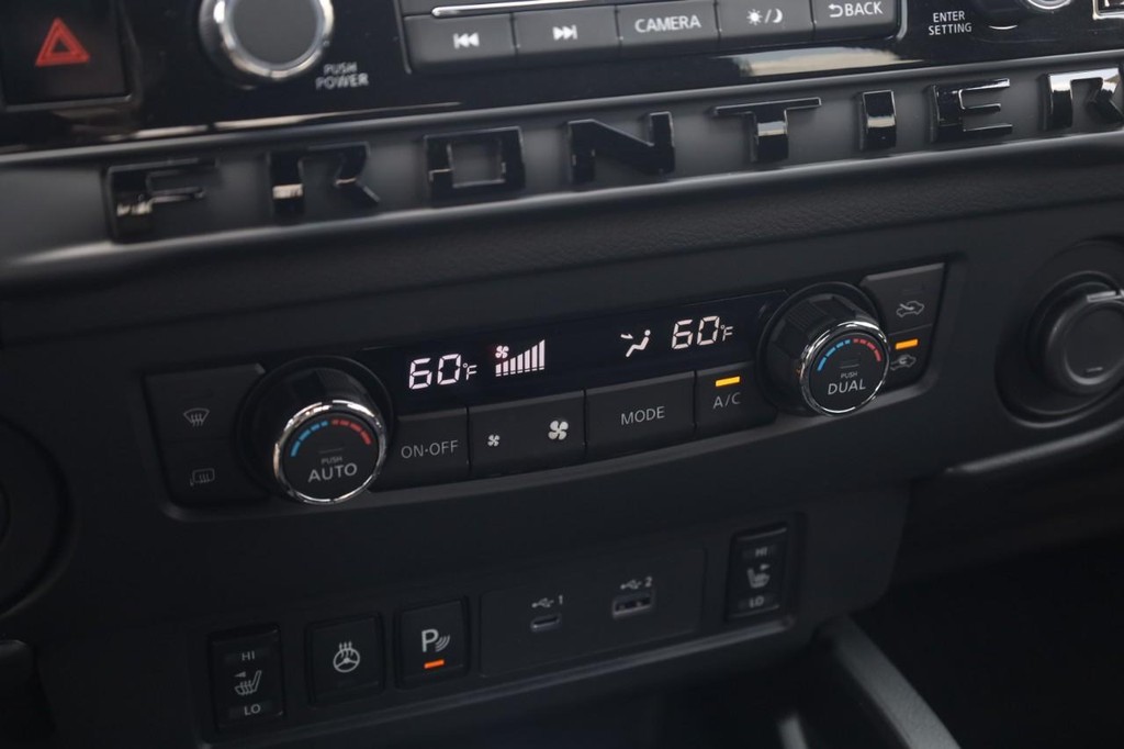 Nissan Frontier Vehicle Image 16