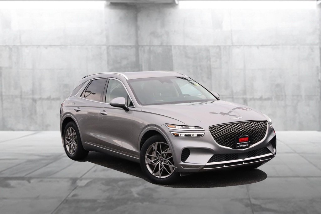 Genesis GV70 Vehicle Image 02