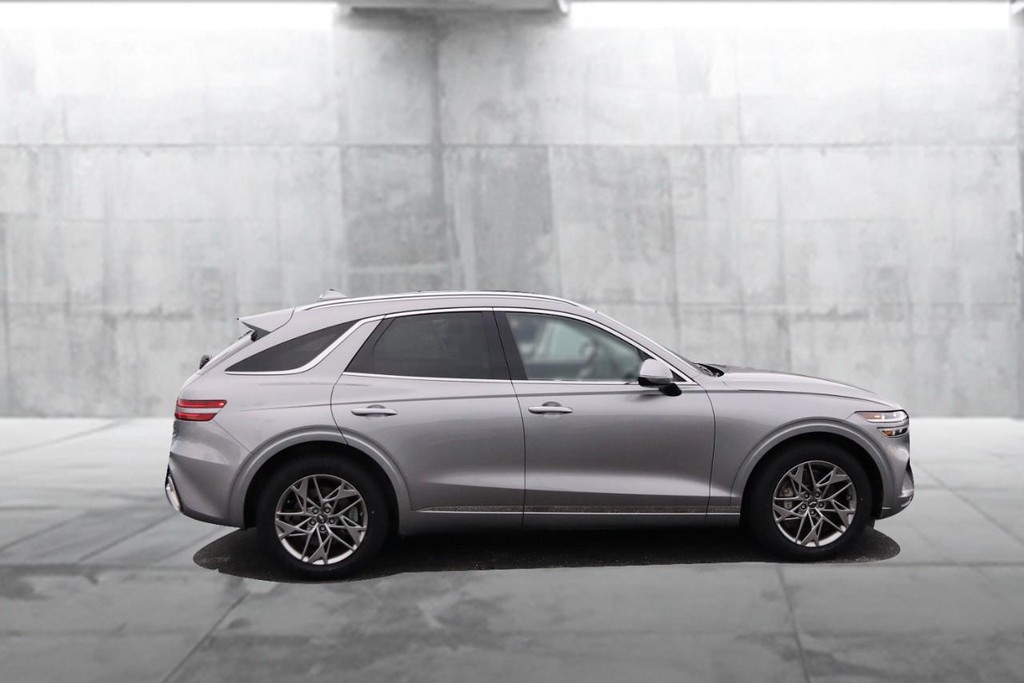 Genesis GV70 Vehicle Image 05