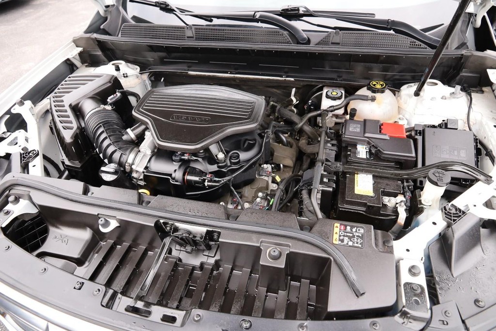 GMC Acadia Vehicle Image 30