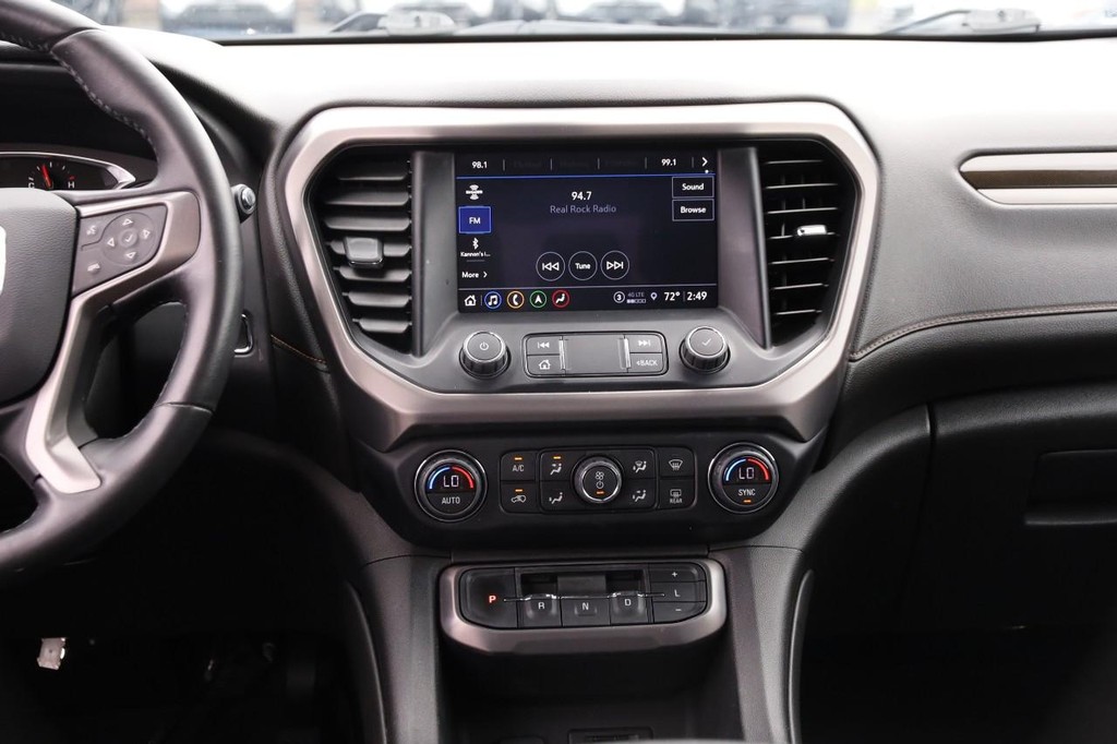 GMC Acadia Vehicle Image 31