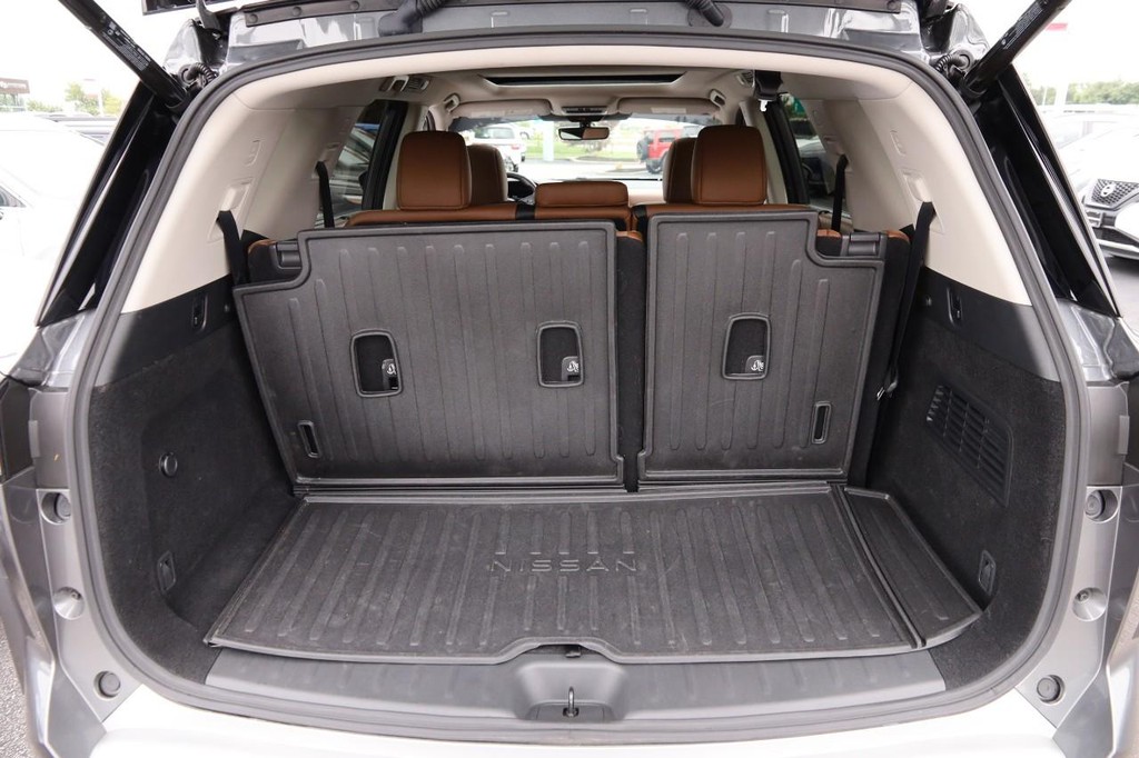 Nissan Pathfinder Vehicle Image 07