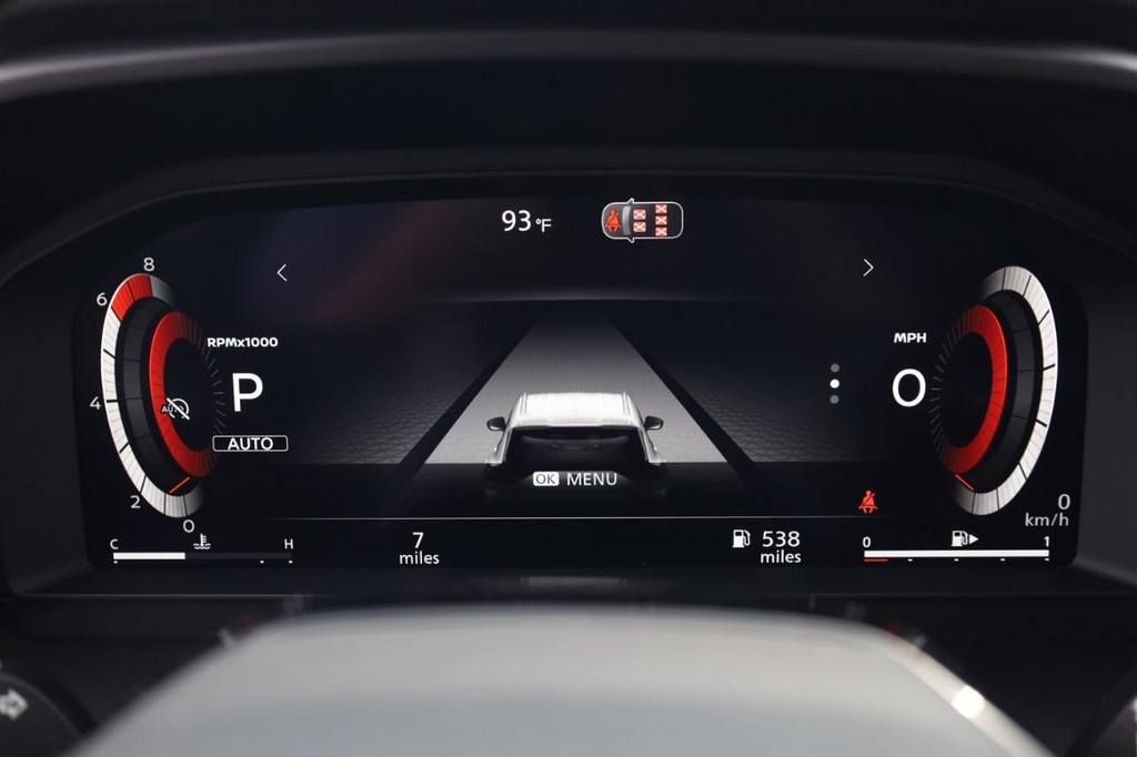 Nissan Rogue Vehicle Image 10
