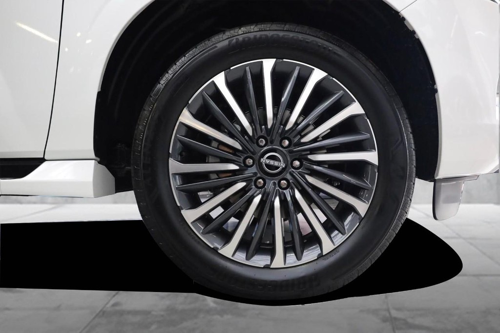 Nissan Armada Vehicle Image 03