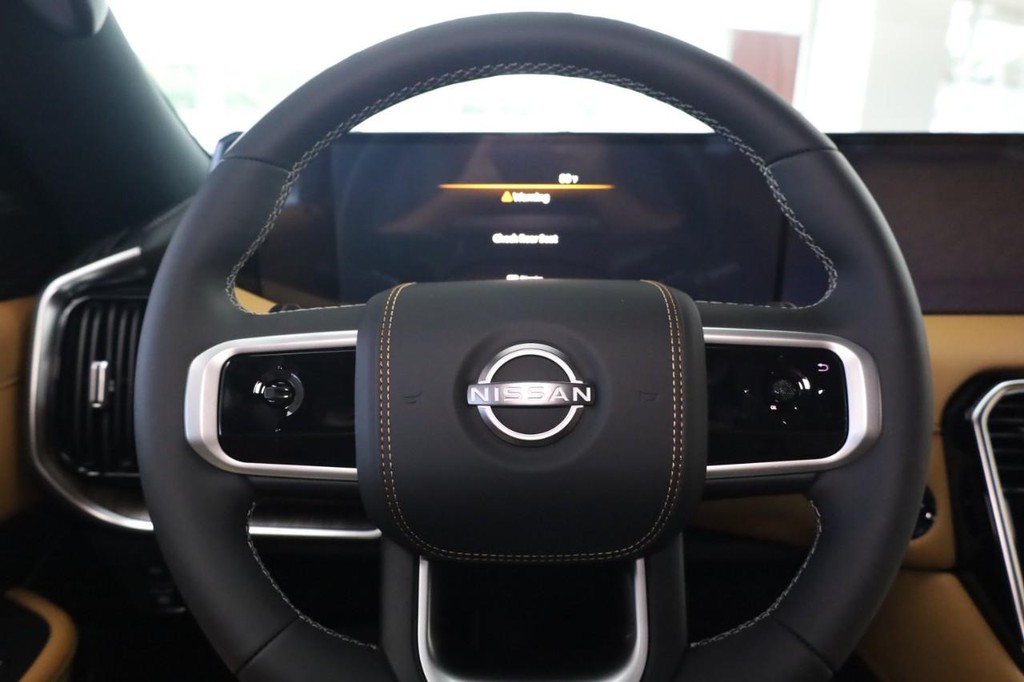 Nissan Armada Vehicle Image 11