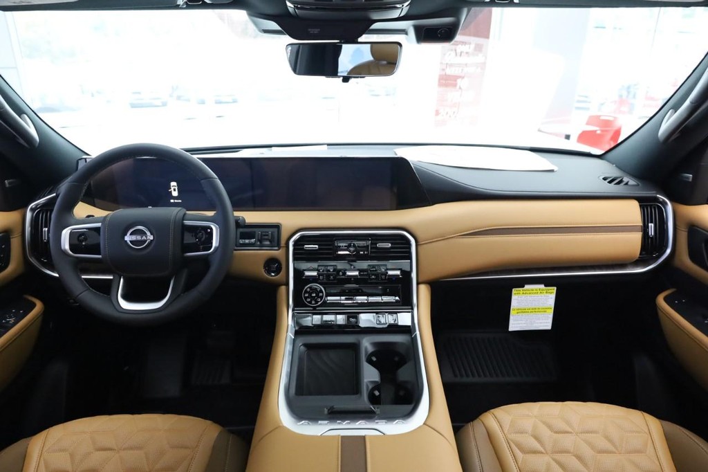 Nissan Armada Vehicle Image 22
