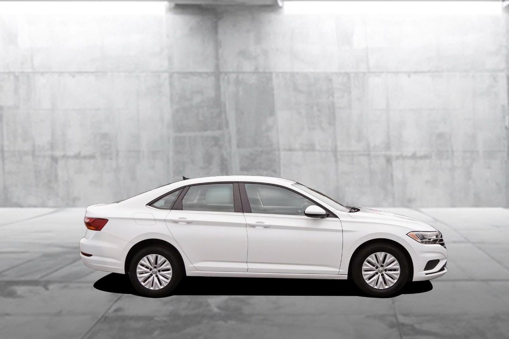 Volkswagen Jetta Vehicle Image 05