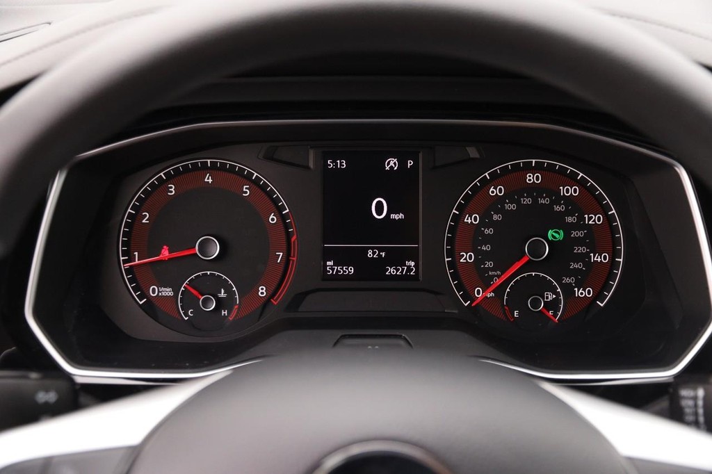 Volkswagen Jetta Vehicle Image 13