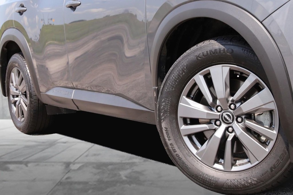 Nissan Pathfinder Vehicle Image 03