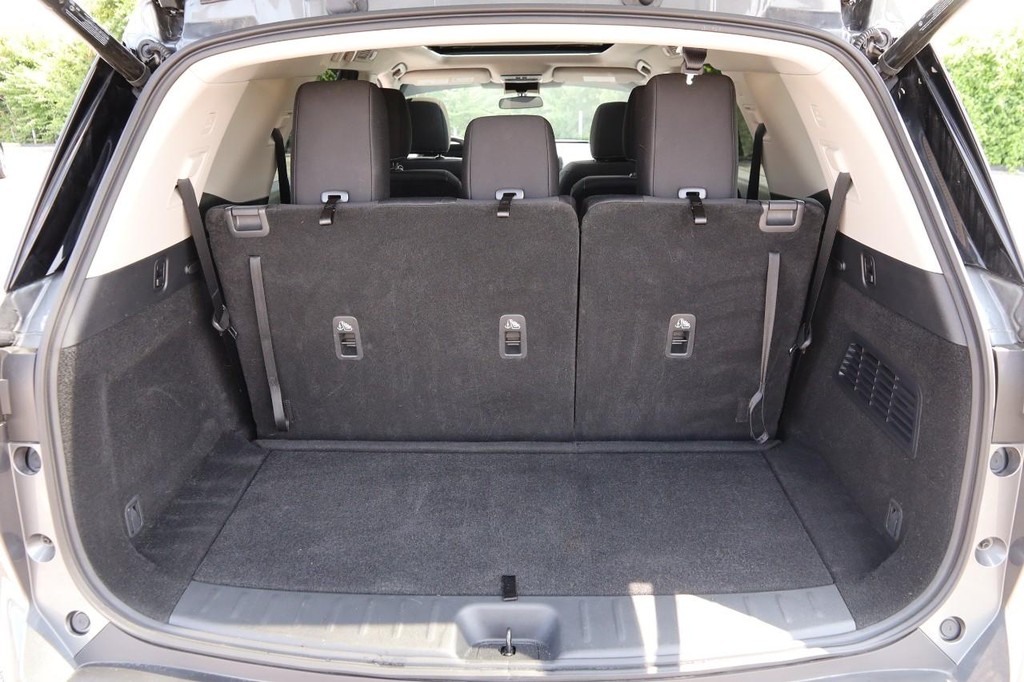 Nissan Pathfinder Vehicle Image 07