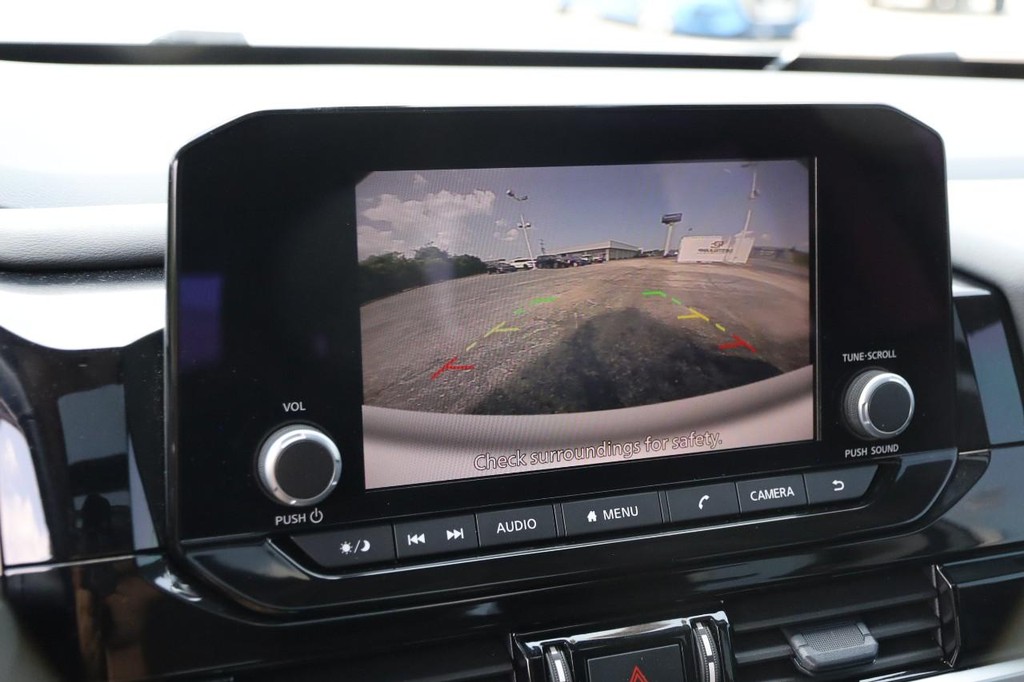 Nissan Pathfinder Vehicle Image 20