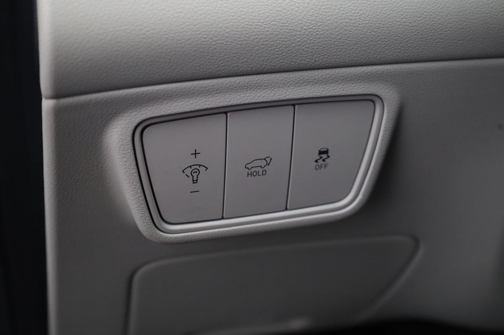 Hyundai Tucson Vehicle Image 12