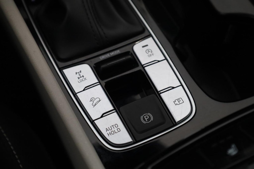 Hyundai Tucson Vehicle Image 18