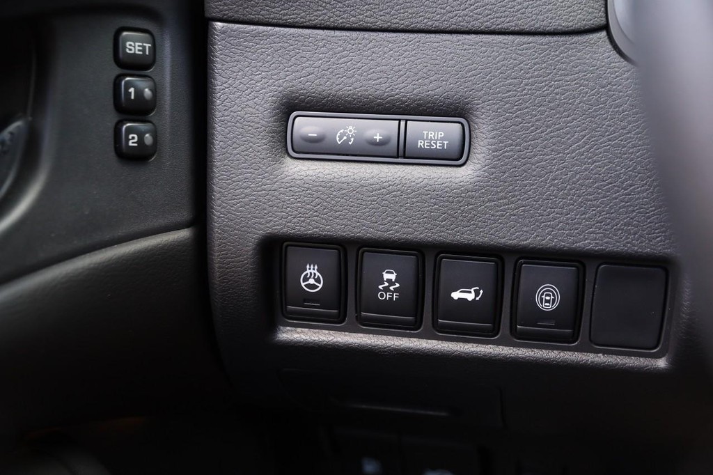Nissan Murano Vehicle Image 23