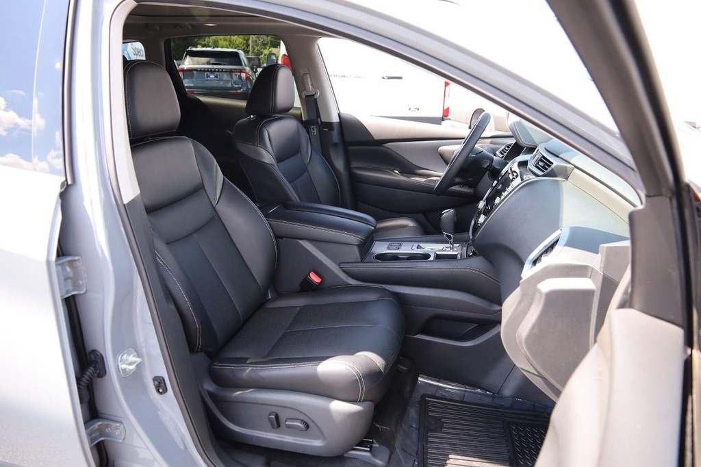 Nissan Murano Vehicle Image 29