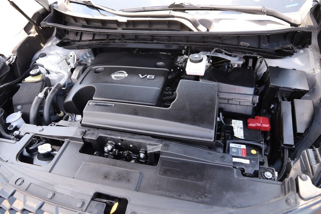 Nissan Murano Vehicle Image 30