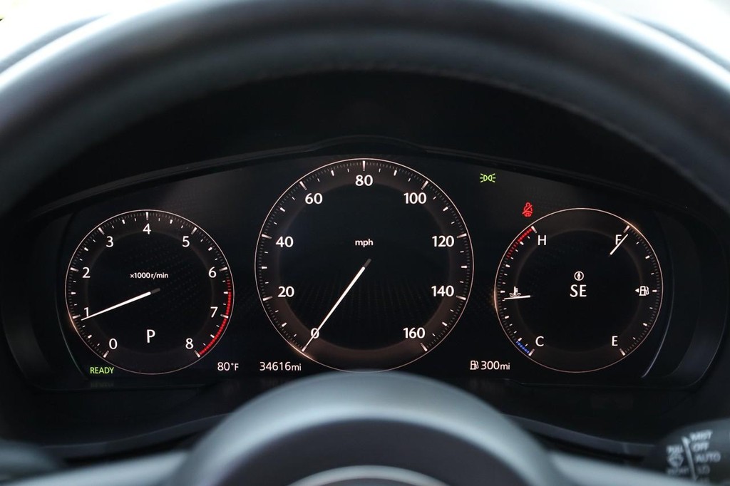 Mazda CX-90 Vehicle Image 16