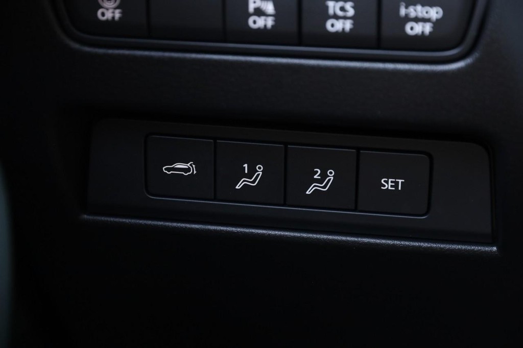 Mazda CX-90 Vehicle Image 25
