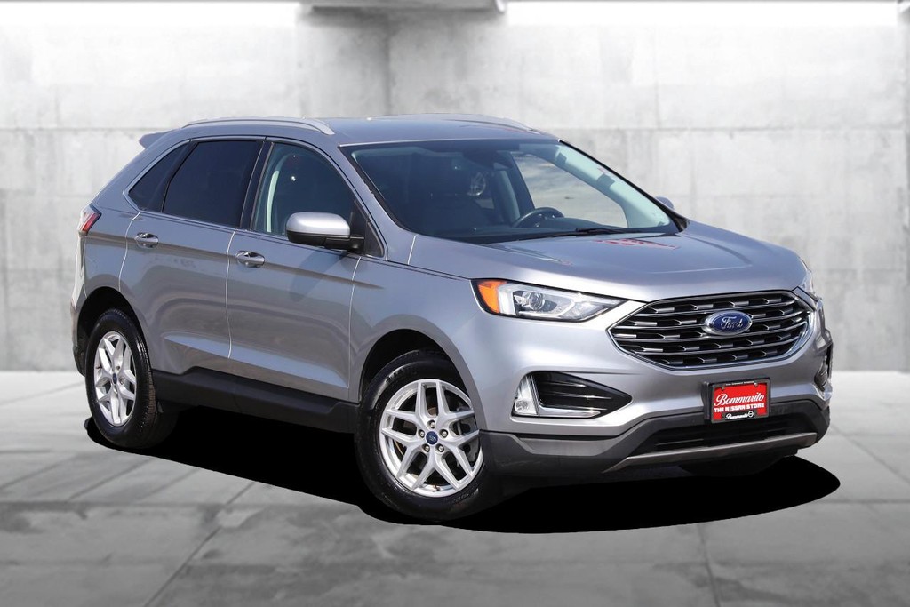 Ford Edge Vehicle Full-screen Gallery Image 02