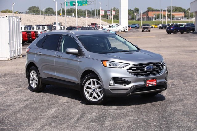Ford Edge Vehicle Full-screen Gallery Image 2