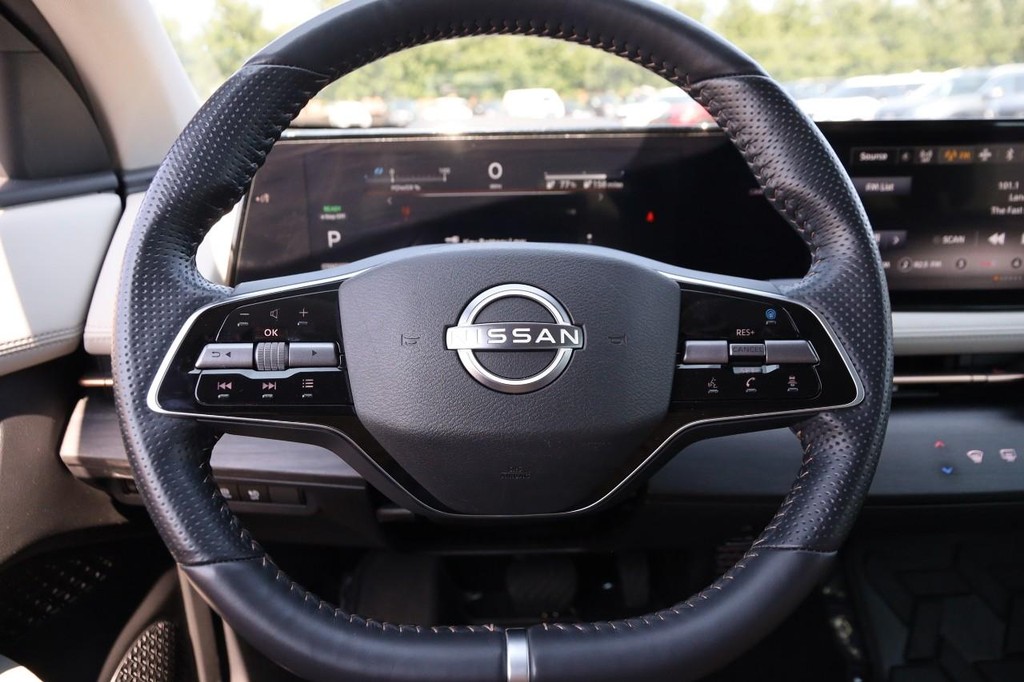 Nissan ARIYA Vehicle Image 10