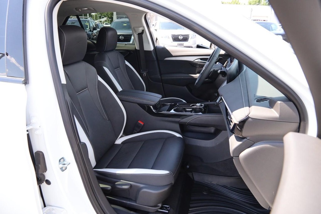 Buick Envision Vehicle Image 29
