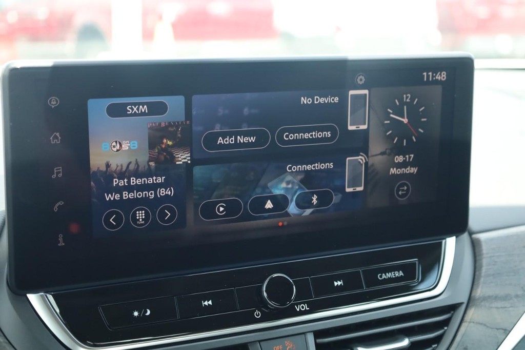 Nissan Altima Vehicle Image 14