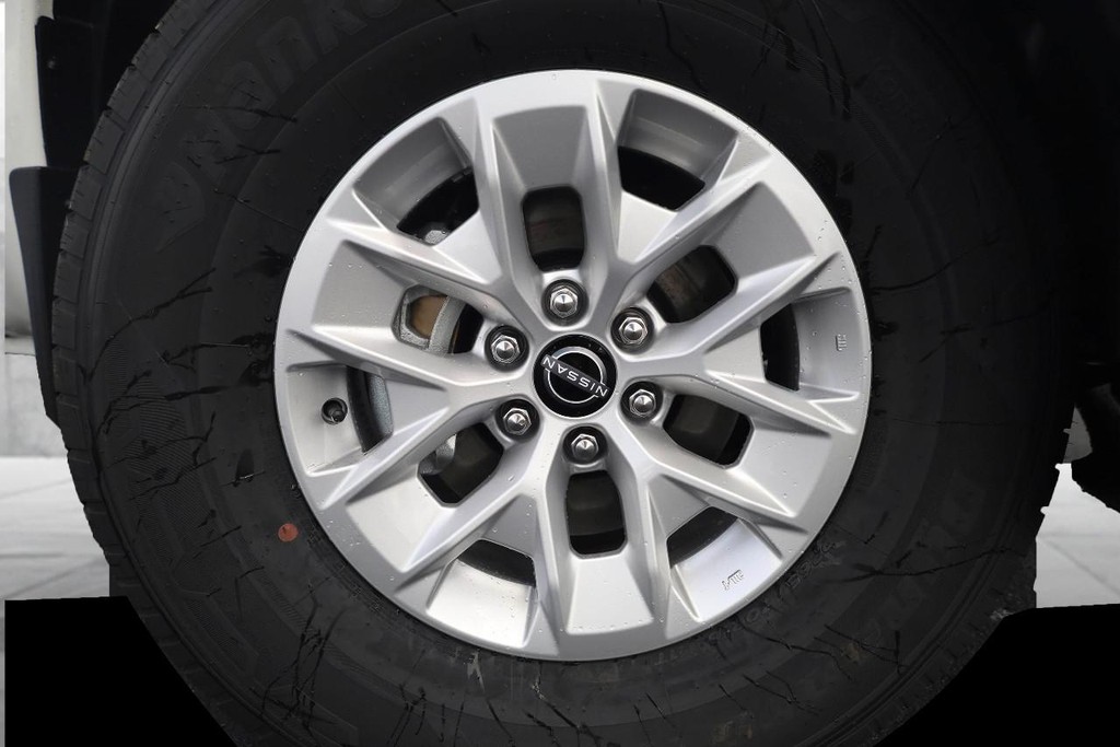 Nissan Frontier Vehicle Image 03