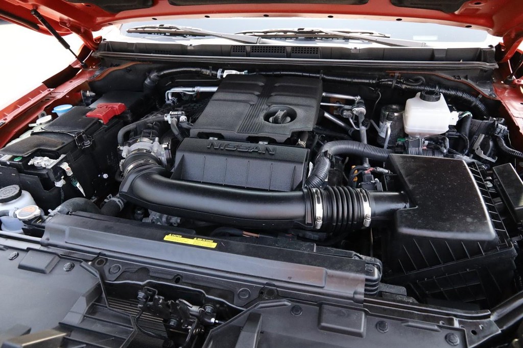 Nissan Frontier Vehicle Image 30