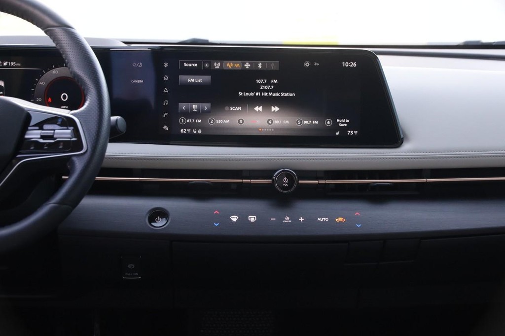 Nissan Ariya Vehicle Image 23