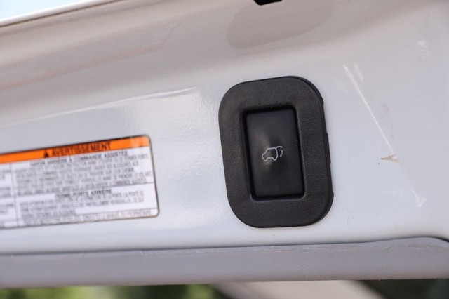 Toyota Sienna Vehicle Image 08