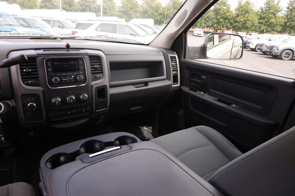 Ram 2500 Vehicle Image 24