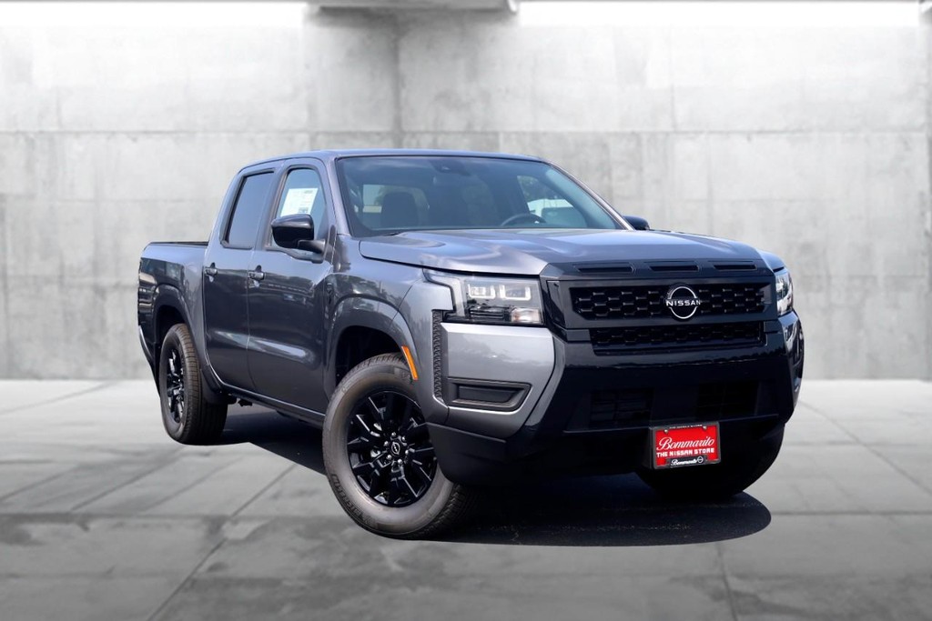 Nissan Frontier Vehicle Image 02