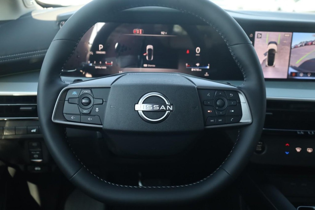 Nissan Murano Vehicle Image 08